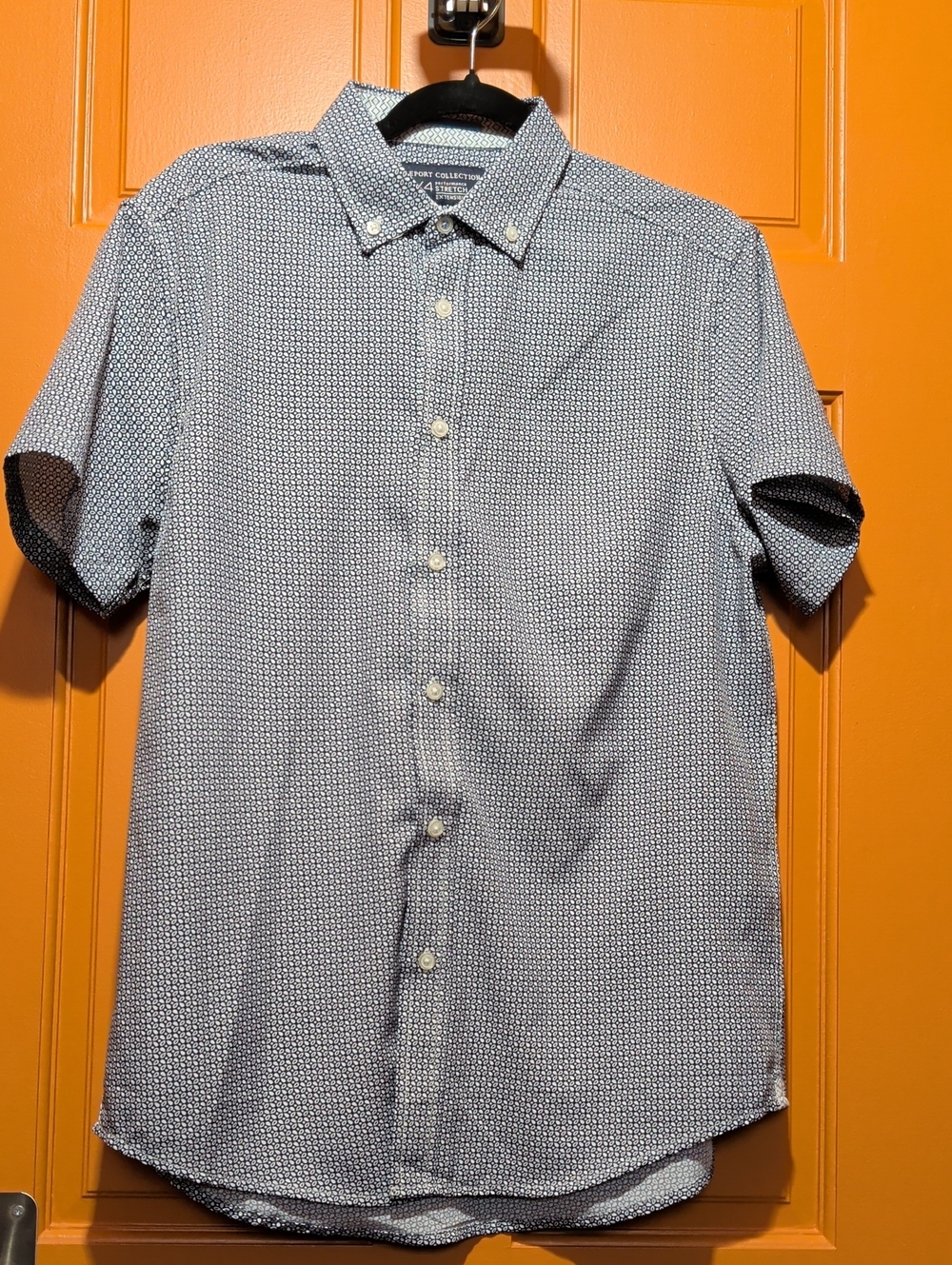 Report Collection Short-Sleeve Button-Down Shirt in Navy and White Geo